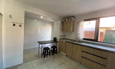 Casa en Venta en Pedro Fontova/Santa Elena