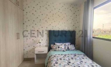 Venta Casa de Estreno en Urb. Cimabela, Sector La Joya A.Est