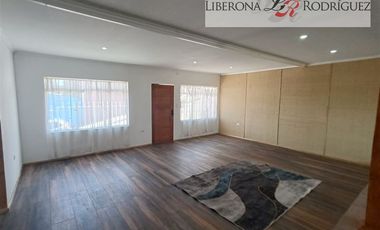 Casa en Venta en Amplia casa en Santa Inés