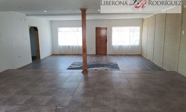 Casa en Venta en Amplia casa en Santa Inés