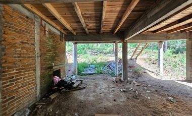 Bonita cabaña en construcción para remodelación en zona céntrica de mazamitla, Jalisco con vista panorámica al bosque.