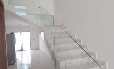 CASA EN VENTA EN VIÑEDOS TORREÓN