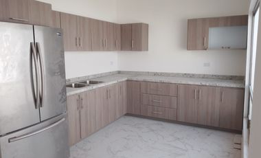 CASA EN VENTA EN VIÑEDOS TORREÓN
