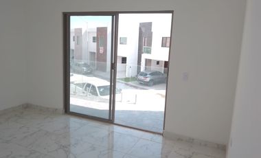CASA EN VENTA EN VIÑEDOS TORREÓN