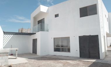 CASA EN VENTA EN VIÑEDOS TORREÓN