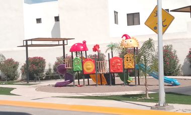 CASA EN VENTA EN VIÑEDOS TORREÓN