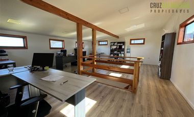 Oficina en Venta en Cercano al Jumbo de Puerto Montt