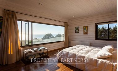 Pichilemu, Impecable casa con vista al mar en el Pangal