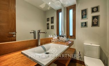 Gran casa mediterránea en condominio Santuario del Valle