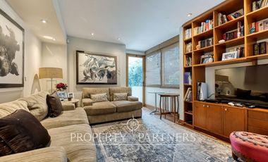 Gran casa mediterránea en condominio Santuario del Valle