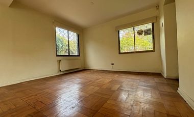 BROWN SUR, GRECIA, DR. JOHOW, 2 CASAS