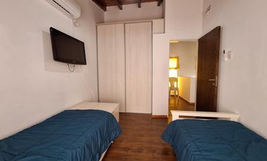 VENTA/PERMUTA - Casa - 3 dormitorios con pileta - Roldan