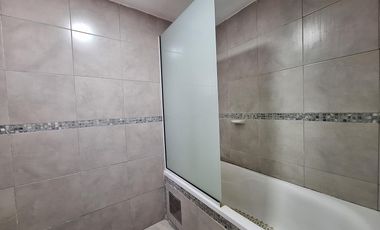 VENTA/PERMUTA - Casa - 3 dormitorios con pileta - Roldan