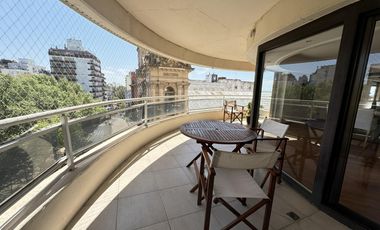 Departamento de 4 dormitorios en piso exclusivo frente a monumento - Córdoba 695 Piso 7