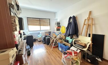 Departamento de 4 dormitorios en piso exclusivo frente a monumento - Córdoba 695 Piso 7