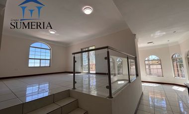 HERMOSA CASA EN RESIDENCIAL PRIVADO