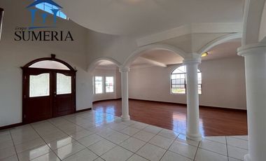 HERMOSA CASA EN RESIDENCIAL PRIVADO