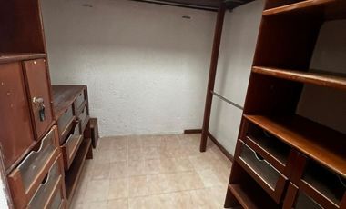 RESIDENCIA EN PRIVADA COLONIAL, EN CHUBURNA