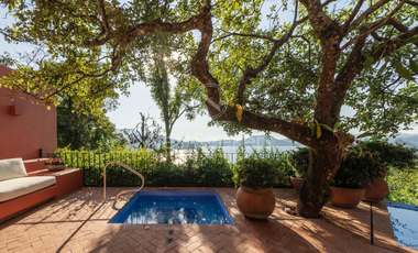 Casa en Venta con espectacular vista al lago