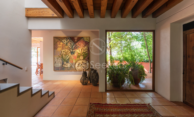 Casa en Venta con espectacular vista al lago