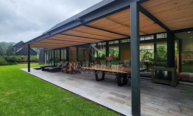 CASA NUEVA DE ESTILO MODERNO EN ACATITLAN