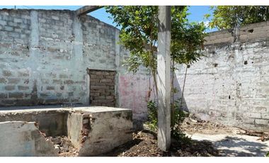 CONSTRUCCION QUE SE VENDE DE OPORTUNIDAD COMO TERRENO