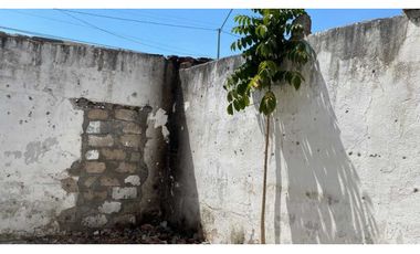 CONSTRUCCION QUE SE VENDE DE OPORTUNIDAD COMO TERRENO