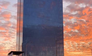 LOCAL COMERCIAL EN VENTA TORRE TITANIUM QUERETARO