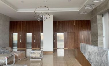 LOCAL EN VENTA TORRE TITANIUM QUERETARO