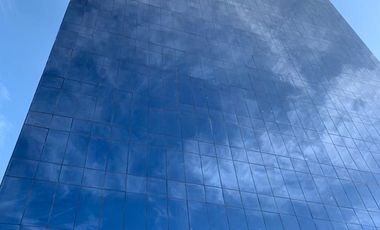 LOCAL EN VENTA TORRE TITANIUM QUERETARO