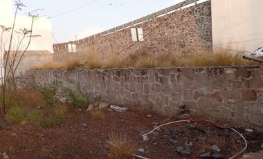 TERRENO COMERCIAL EN RENTA