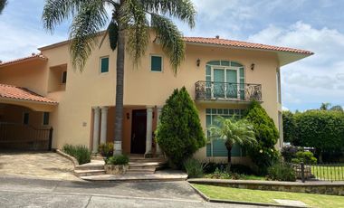 VENTA DE CASA EN GRAN RESERVA COUNTRY CLUB GOLF RESORT IXTAPAN DE LA SAL