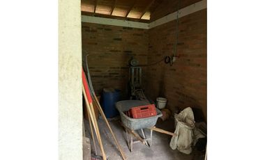 Venta finca lote con 192.000m2  con pesebreras, en La Ceja