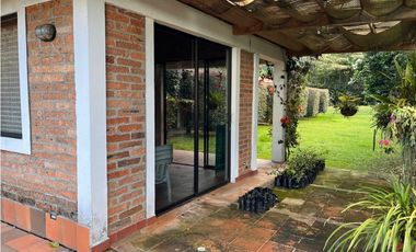 Venta finca lote con 192.000m2  con pesebreras, en La Ceja