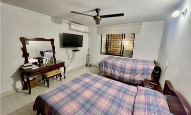 Venta de Casa Comercial en avenida principal en Santa Marta