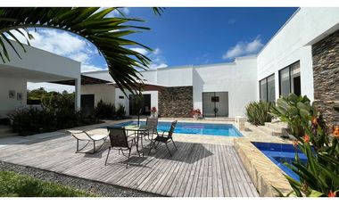VENTA DE MAGNIFICA CASA CAMPESTRE SECTOR EL TIGRE PEREIRA