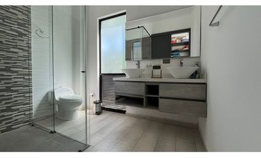 VENTA DE MAGNIFICA CASA CAMPESTRE SECTOR EL TIGRE PEREIRA