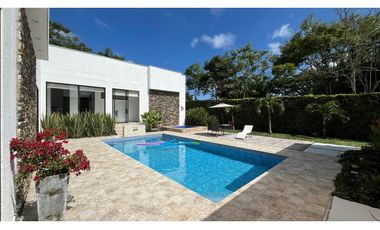 VENTA DE MAGNIFICA CASA CAMPESTRE SECTOR EL TIGRE PEREIRA