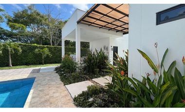 VENTA DE MAGNIFICA CASA CAMPESTRE SECTOR EL TIGRE PEREIRA