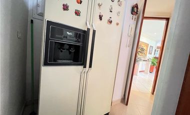 VENDO APARTAMENTO PARA REMODELAR SECTOR OVIEDO