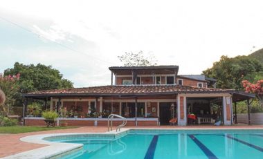 Casa Finca en Venta en Barbosa sector Hatillo