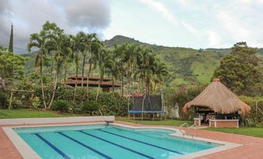 Casa Finca en Venta en Barbosa sector Hatillo