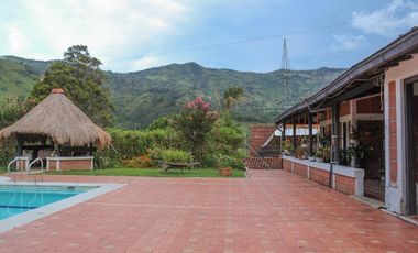 Casa Finca en Venta en Barbosa sector Hatillo