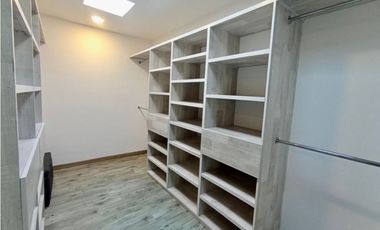 Casa para la Renta en la Ceja Tequendamita con Jacuzzi