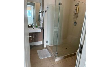 ALQUILO APARTAMENTO L/B VISTA AL MAR AV BALBOA PH VISTA BALBOA NRR