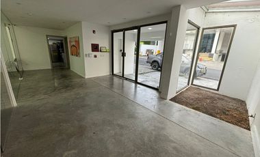 PLAZA COMERCIAL DE 3 LOCALES / SAN FRANCISCO  / 12% RENTABILIDAD
