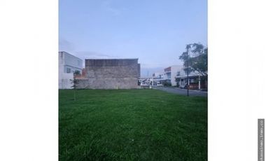 VENTA LOTE ESQUINERO SENDERO DE LAS MERCEDES JAMUNDI