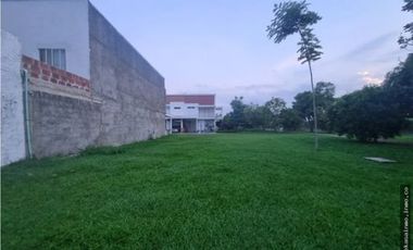 VENTA LOTE ESQUINERO SENDERO DE LAS MERCEDES JAMUNDI