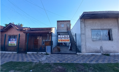 CASA CON DEPTO Y LOCAL BARRIO ATALAYA