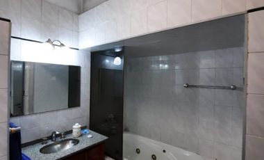 Casa en venta en Quilmes Oeste